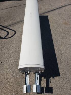 Commscope Nnh4-65a-r6h4 Dbxnh-6565b-a2m Cellular Base Station Antenna