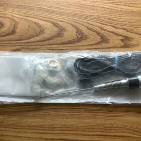 Motorola Hae6013a 380-433mhz And 380-470mhz Mobile Radios Roof Top Antenna