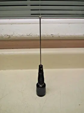 Bmwu40025 Pctel 380-520mhz 2db Wideband Antenna Unity Black P/n Free Shipping